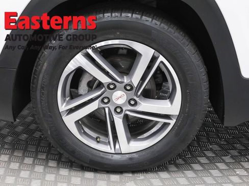 Used 2021 GMC Terrain SLT w/ Infotainment Package II AWD/4WD image 35