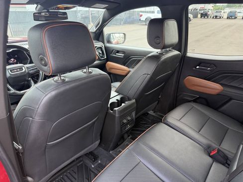 Used 2024 GMC Canyon AT4 w/ AT4 Premium Package AWD/4WD image 23