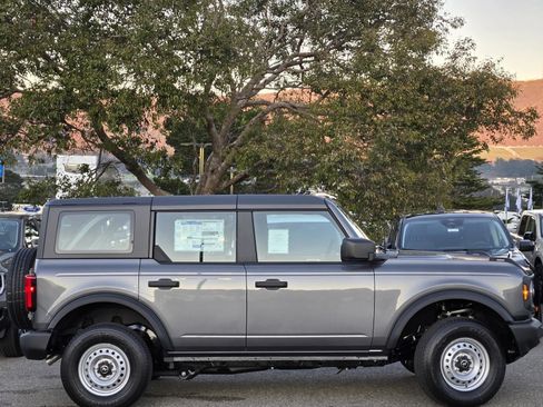 New 2025 Ford Bronco 4-Door AWD/4WD image 14