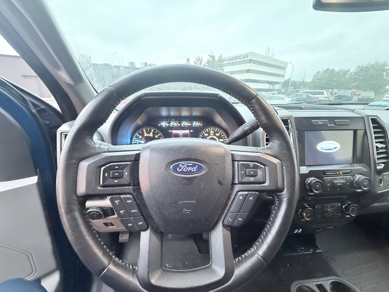 Used 2017 Ford F150 XLT w/ Equipment Group 302A Luxury AWD/4WD image 9