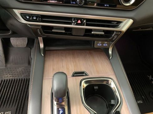 Used 2024 Lexus RX 350 Premium Plus w/ Convenience Package image 26