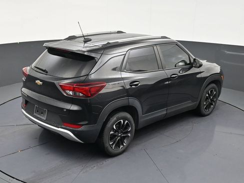 Used 2022 Chevrolet TrailBlazer LT w/ Convenience Package FWD image 16