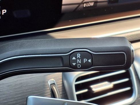 New 2025 Mercedes-Benz GLE 450 4MATIC image 10