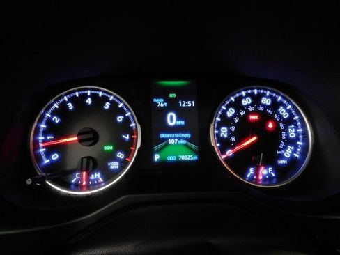 Used 2020 Toyota RAV4 XLE Premium image 54