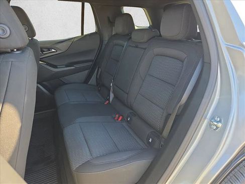New 2026 Chevrolet Equinox LT w/ LPO, Floor Liner Package image 17