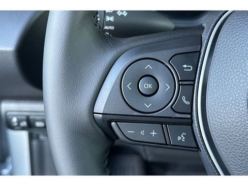 New 2026 Toyota Corolla SE image 25