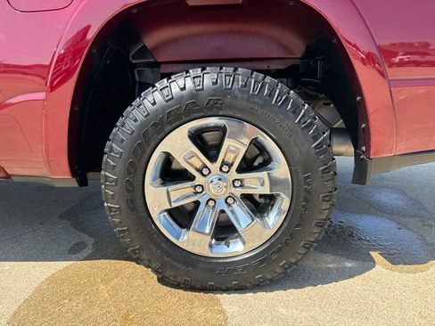 Used 2021 RAM 1500 Laramie AWD/4WD image 11