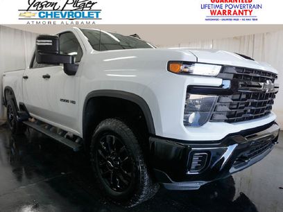 Used 2025 Chevrolet Silverado 2500 Custom w/ Custom Blackout Package