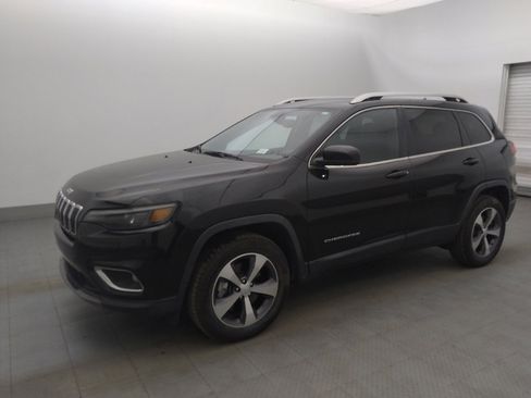 Used 2020 Jeep Cherokee Limited AWD/4WD image 2