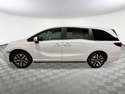 New 2026 Honda Odyssey EX-L image 3