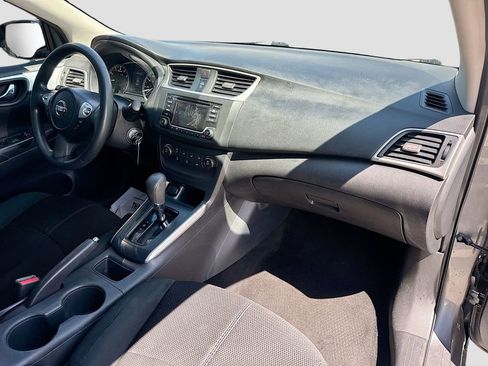 Used 2018 Nissan Sentra S FWD image 32