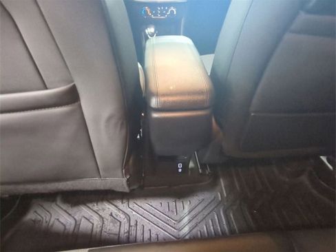 Certified 2024 Buick Encore GX Preferred w/ Comfort Package image 20