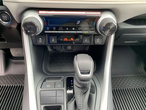 New 2025 Toyota RAV4 XLE Premium w/ Weather Package image 21