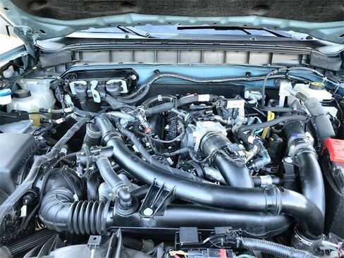 Used 2023 Ford Bronco Wildtrak image 25