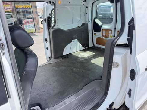 Used 2019 Ford Transit Connect XL image 11