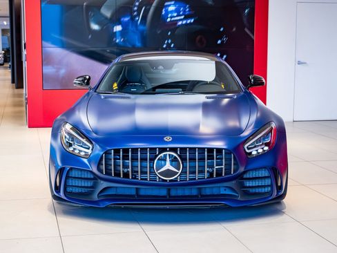 Used 2020 Mercedes-Benz AMG GT R image 2