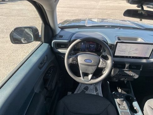 New 2025 Ford Maverick XL image 26