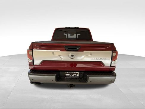 Used 2021 Nissan Titan Platinum Reserve w/ Moonroof Package AWD/4WD image 10