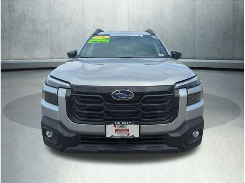 Certified 2026 Subaru Outback Limited XT AWD/4WD image 11