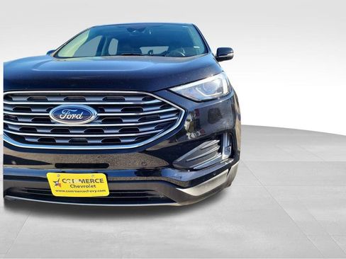 Used 2024 Ford Edge Titanium image 10