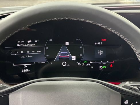 New 2025 Audi Q5 Premium image 31