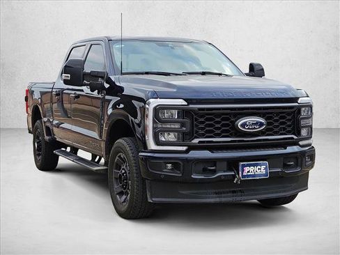 Used 2024 Ford F250 Lariat w/ Lariat Ultimate Package image 3