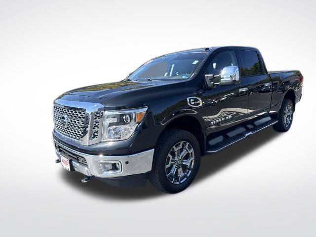Used 2018 Nissan Titan SL w/ Chrome Package AWD/4WD image 3
