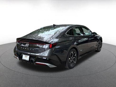 Used 2025 Hyundai Sonata SEL FWD image 7