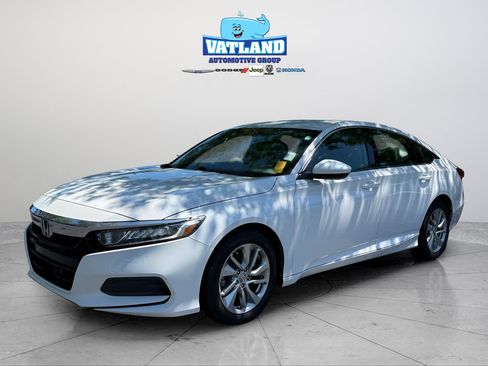 Used 2019 Honda Accord LX image 1