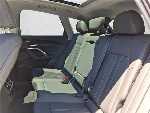 Certified 2025 Audi Q5 Premium w/ Premium Plus AWD/4WD image 20