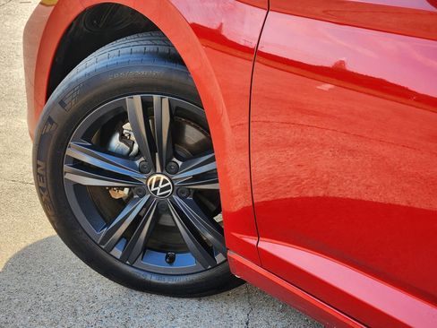 Used 2022 Volkswagen Jetta SE FWD image 17