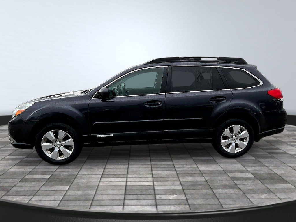 Used 2012 Subaru Outback 2.5i Limited w/ Moonroof Pkg AWD/4WD image 4
