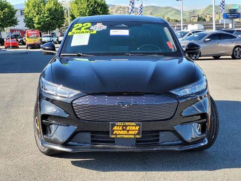 Certified 2022 Ford Mustang Mach-E GT image 2
