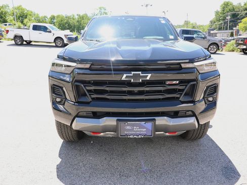 Used 2023 Chevrolet Colorado Z71 w/ Z71 Convenience Package 2 AWD/4WD image 2
