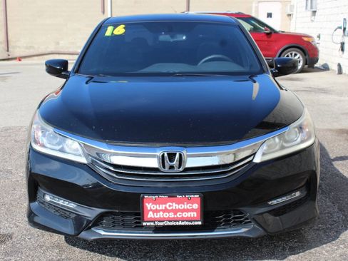Used 2016 Honda Accord Sport image 8