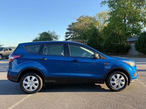 Used 2018 Ford Escape S FWD image 10
