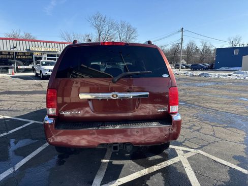 Used 2008 Chrysler Aspen Limited image 2