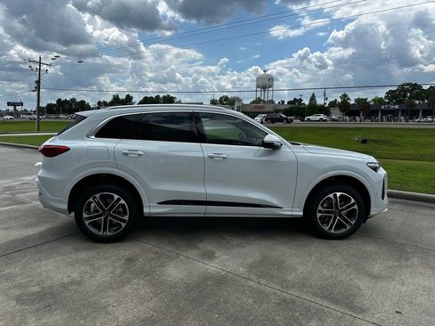 New 2026 Audi Q5 Premium Plus AWD/4WD image 9