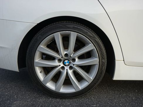 Used 2011 BMW 535i xDrive Sedan image 37