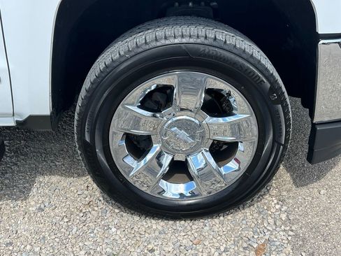 Used 2018 Chevrolet Silverado 1500 LTZ w/ Sport Package image 10