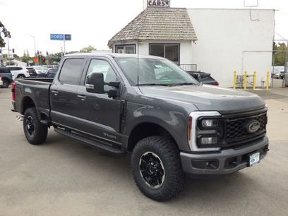 New 2026 Ford F350 Lariat w/ Tremor Off-Road Package