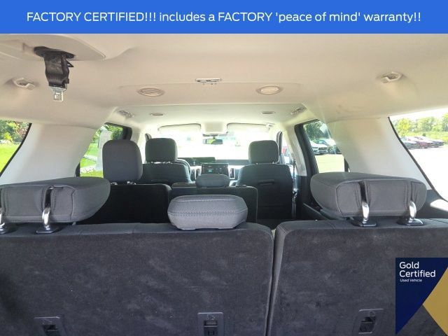 Used 2025 Ford Expedition Max Active AWD/4WD image 17