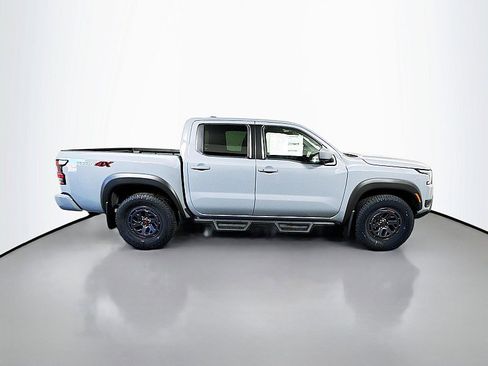 New 2025 Nissan Frontier PRO-4X image 8