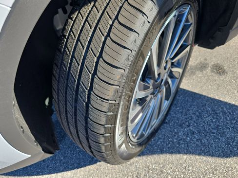 New 2026 Lincoln Corsair Reserve image 32