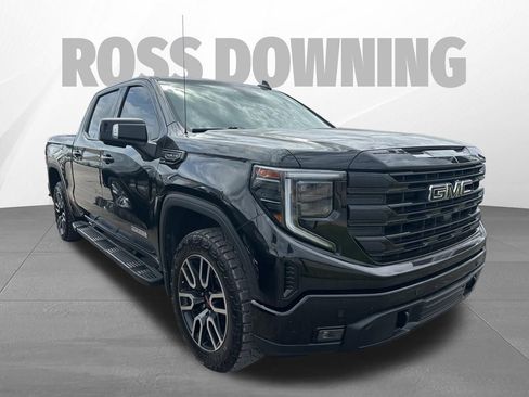 Used 2024 GMC Sierra 1500 Elevation w/ Elevation Premium Package AWD/4WD image 3