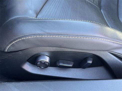 Used 2025 Chevrolet Corvette Stingray Premium Conv w/ 3LT image 26