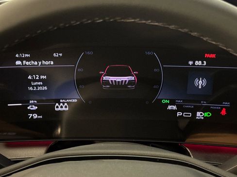 New 2025 Audi Q6 e-tron Premium Plus image 23