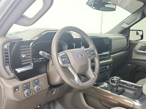 Certified 2024 Chevrolet Silverado 1500 LT Trail Boss w/ Convenience Package II image 14