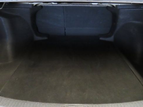 Used 2024 Toyota Corolla LE image 28