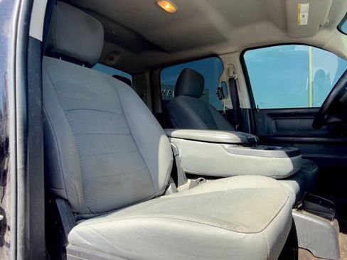 Used 2016 RAM 1500 Tradesman w/ Popular Equipment Group AWD/4WD image 13